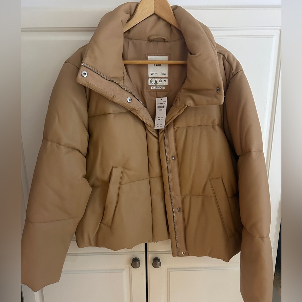 A&F NWT Vegan Leather Mini Puffer
